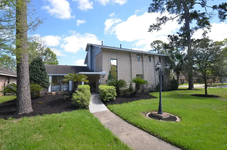 2711 Williamsburg Drive, Dickinson, TX 77539 - #2