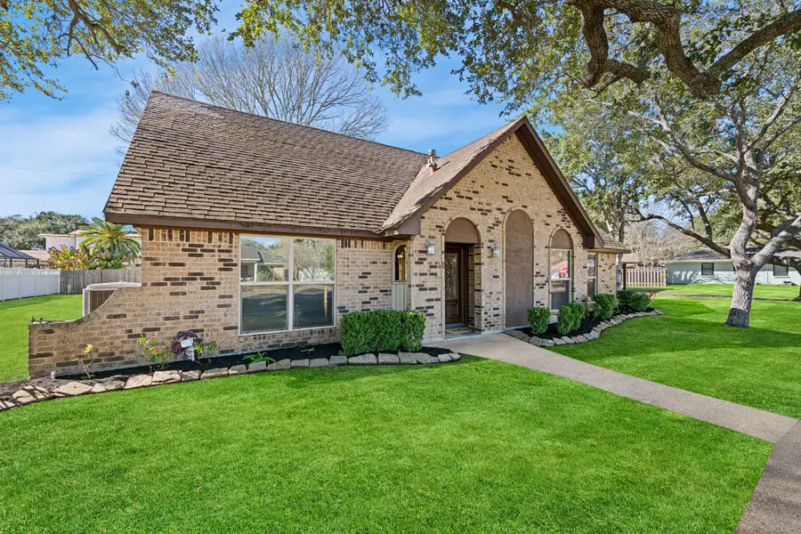 1412 Briar Lane, Wharton, TX 77488 - Image #3