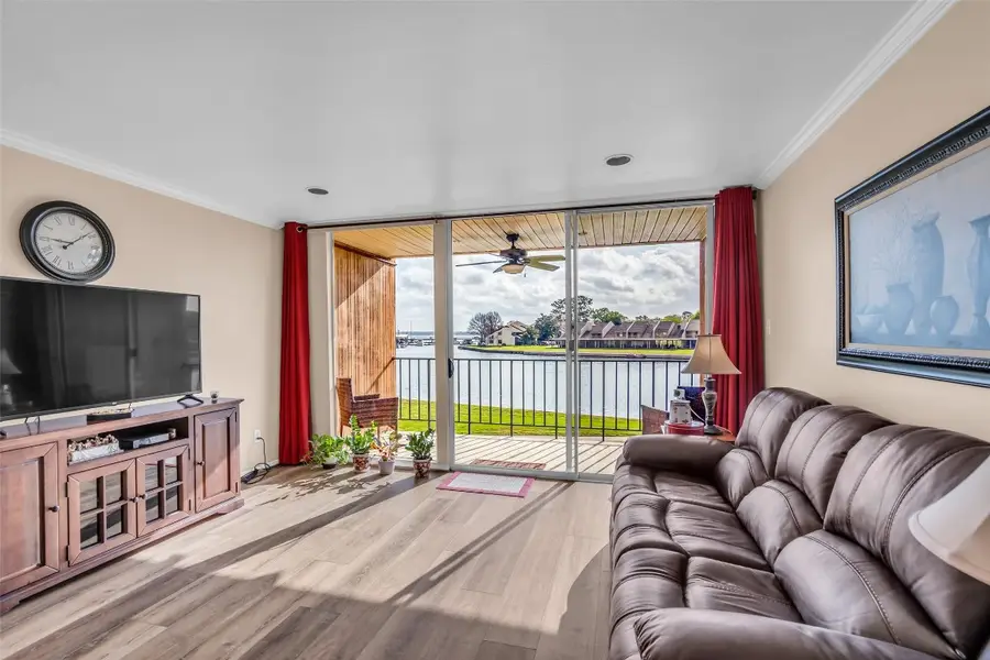 12600 Melville Drive #220B, Montgomery, TX 77356 - #2