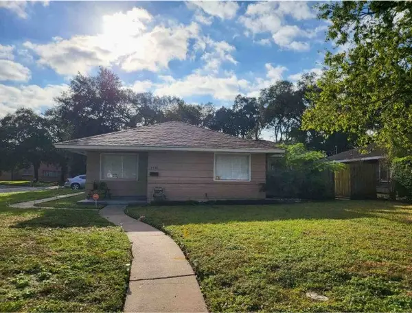 6642 Heron Drive, Houston, TX 77087