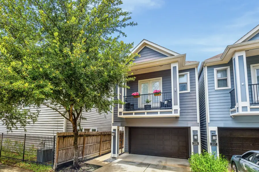 239 W 27th Street, Houston, TX 77008 - Image #3