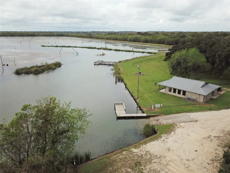 1120 Frontier Trail, Angleton, TX 77515 - #3