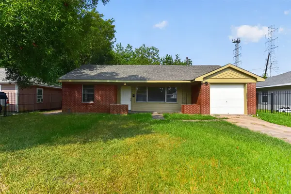 7822 Belbay Street, Houston, TX 77033