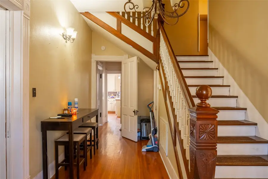 401 Hanover Street, Edna, TX 77957 - Image #3