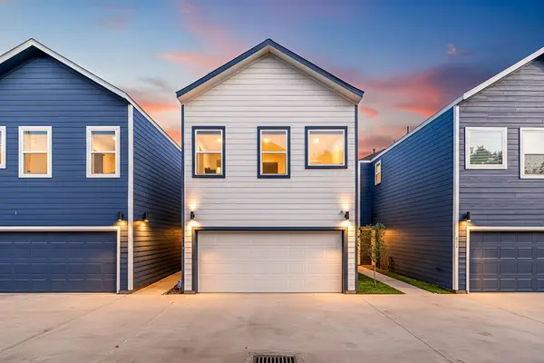 851 S Victory Drive #B C, Houston, TX 77088