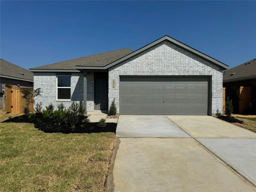 332 Ice Shore Trail, Dayton, TX 77535 - #1