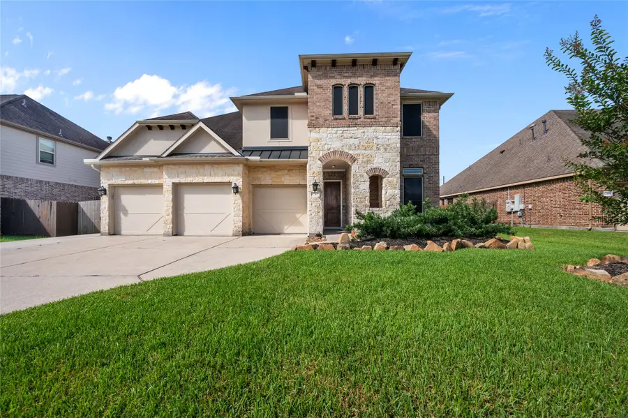 12411 Emerald Lane, Monterey Belvieu, TX 77535 - #3