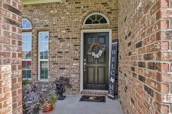 10019 Pine Valley Court, Baytown, TX 77521