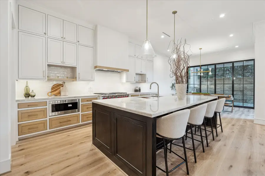 1210 W Drew Street, Houston, TX 77006 - Image #3