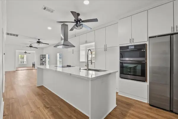 7013 Corsicana Street, Houston, TX 77020