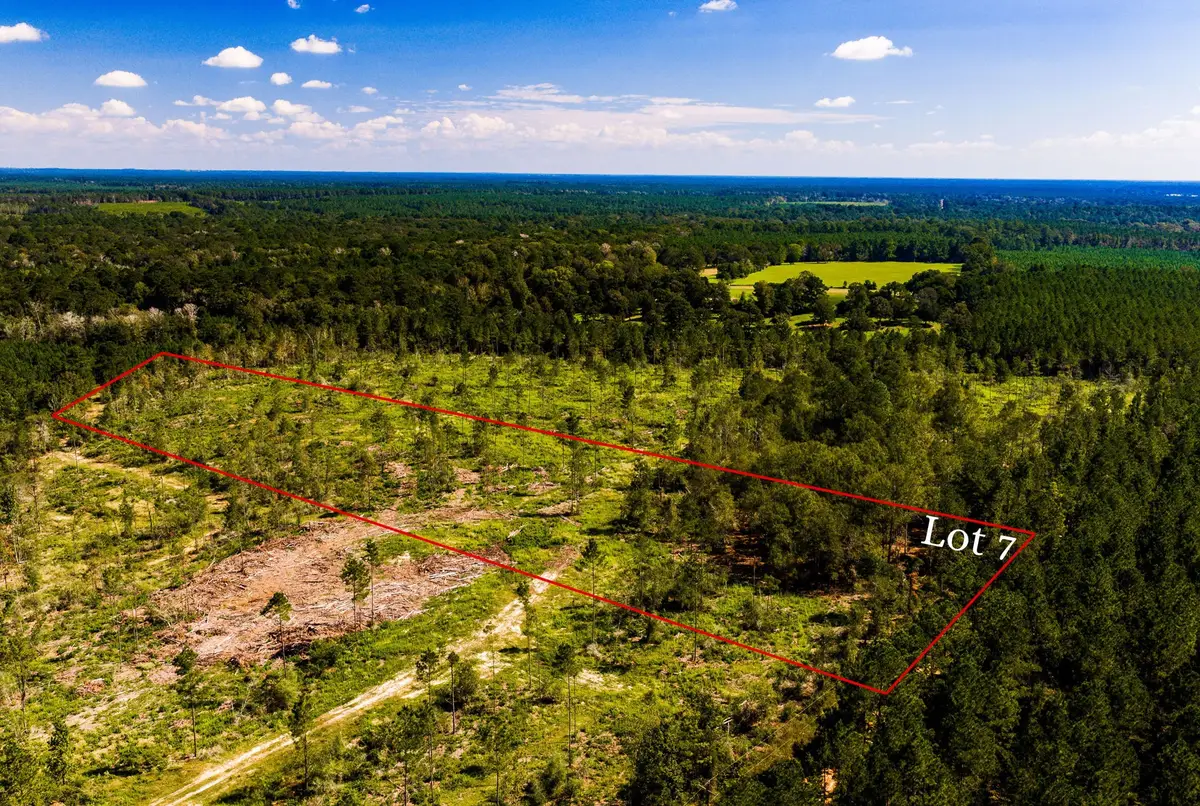 007 Buddy Lloyd Rd, Livingston, TX 77351 - #1
