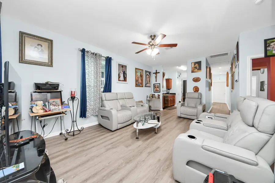 5319 Avenue R, Galveston, TX 77551 - Image #3