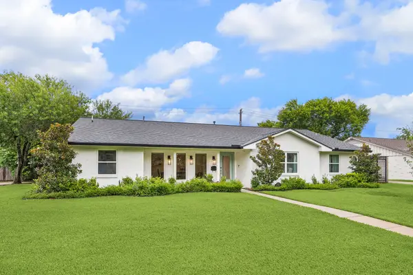 2503 Stoney Brook Drive, Houston, TX 77063