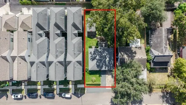 820 E 28th Street, Houston, TX 77009 - Image #2