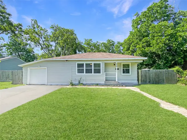 506 Azalea Drive, La Marque, TX 77568