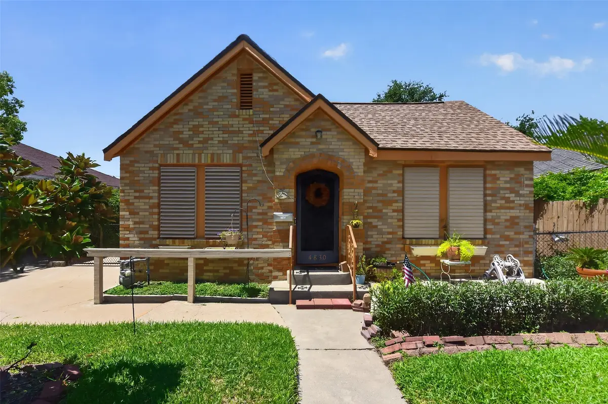 4830 Houston Drive, Galveston, TX 77551 - #1