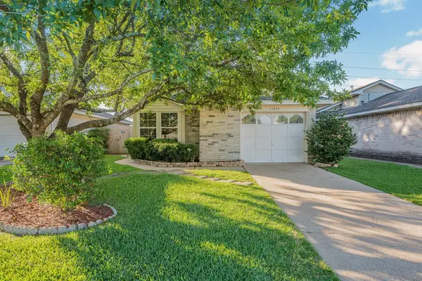 11835 Westwold Drive, Tomball, TX 77377