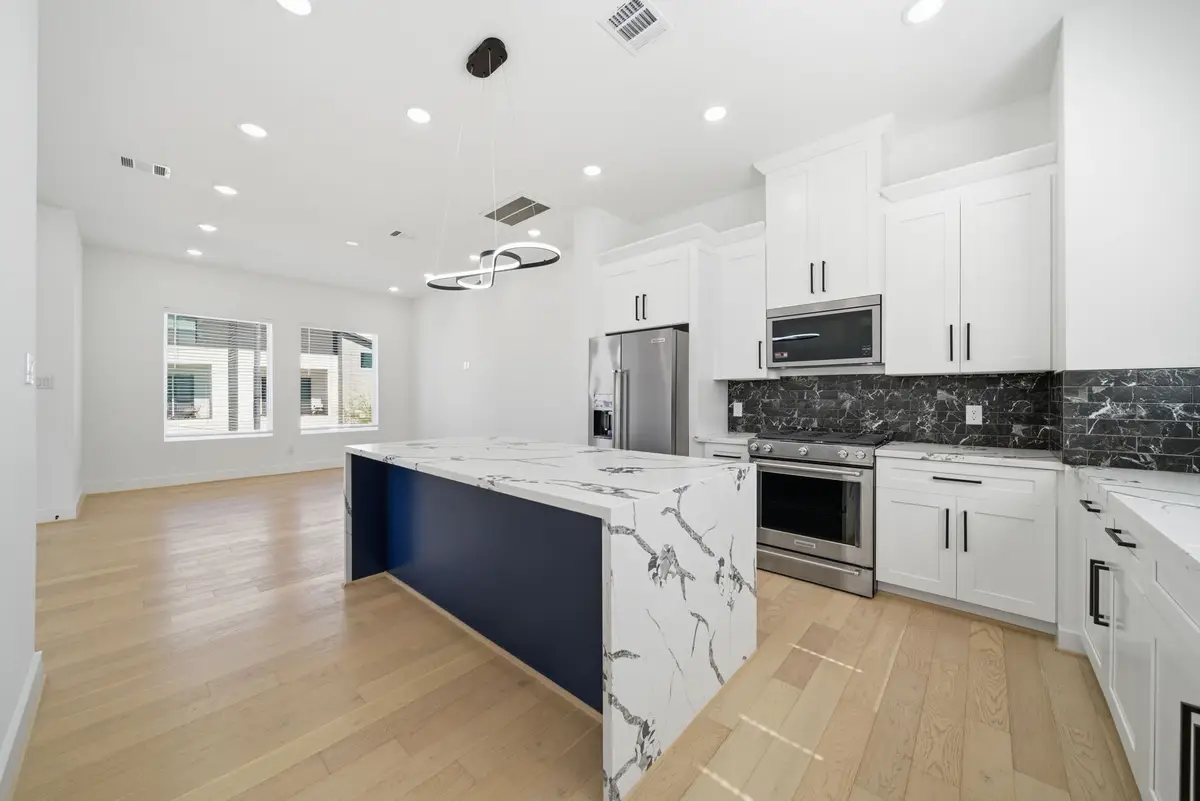 2720 Rosalie Street, Houston, TX 77004 - #1