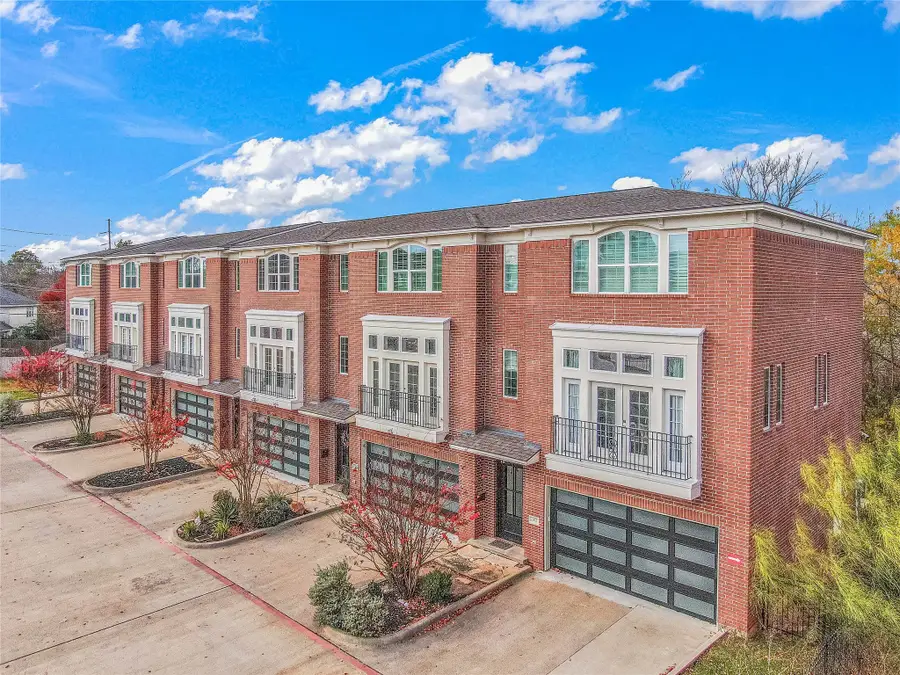 206 Tarrow, College Station, TX 77840 - Image #2