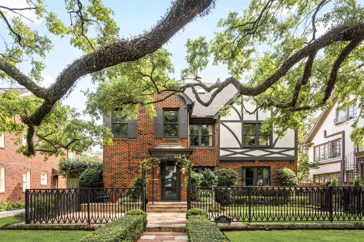 2035 South Boulevard, Houston, TX 77098 - #1