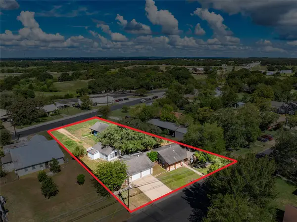 1070 Noth Franklin, La Grange, TX 78945