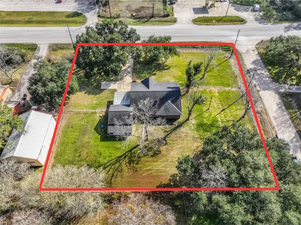 9619 Fm 1462 Road, Alvin, TX 77511