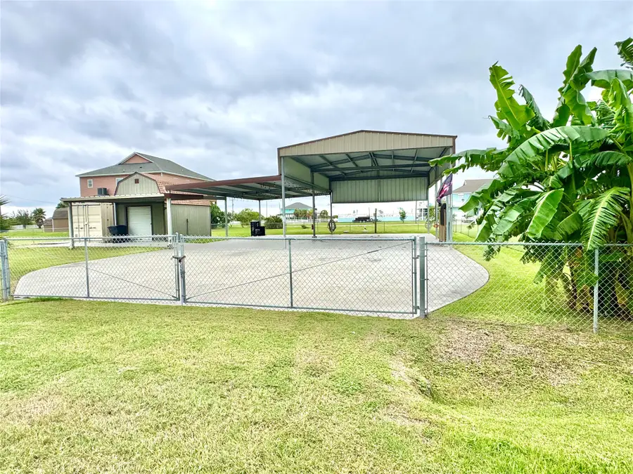 1134 E Canal East, Crystal Beach, TX 77650 - #3
