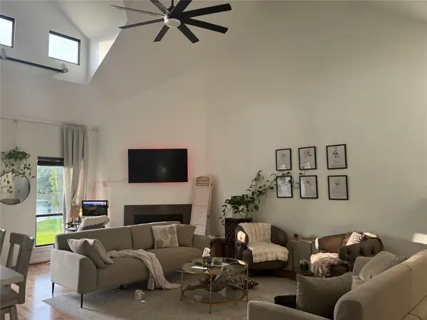 4144 Greystone Way #602, Sugar Land, TX 77479