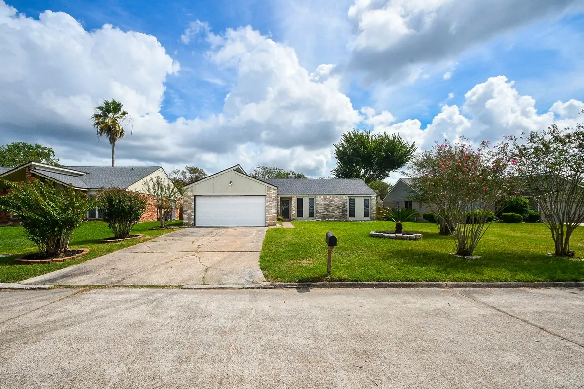 3709 Misty Cove Court, Dickinson, TX 77539 - #1