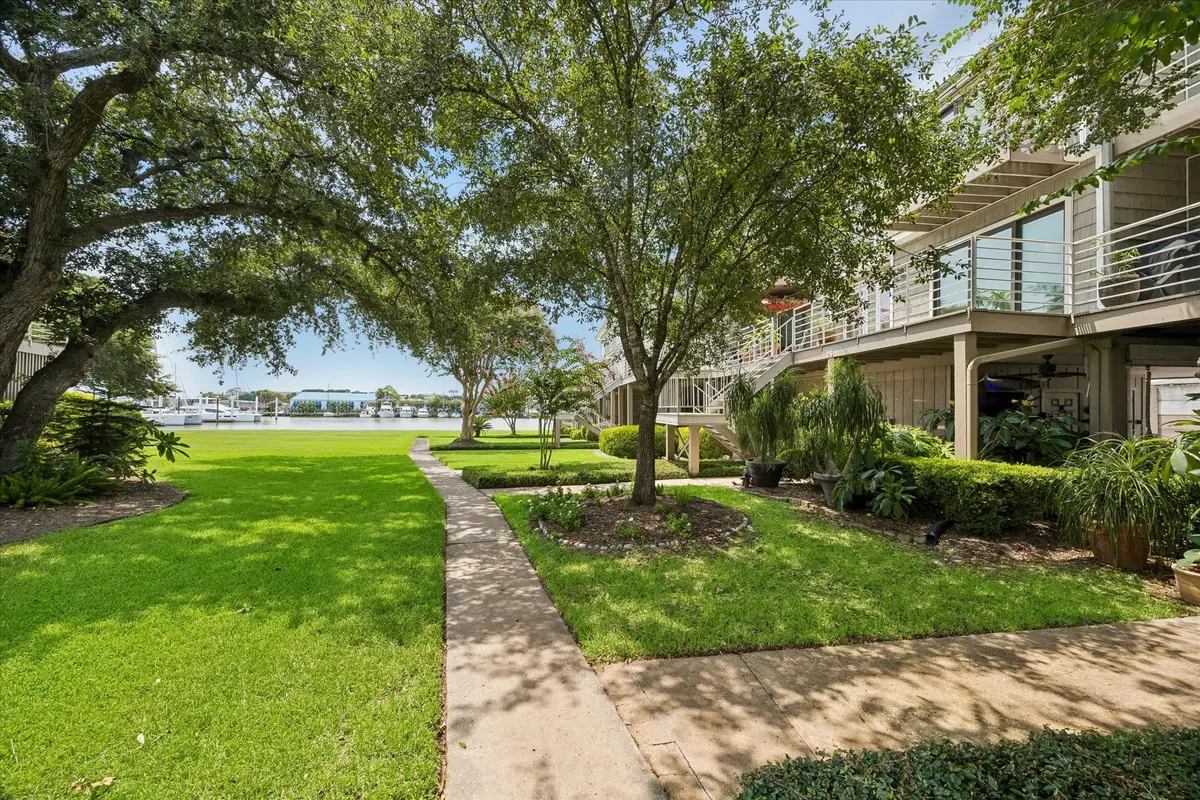 25 Lakewood Lane #25, Seabrook, TX 77586 - #1