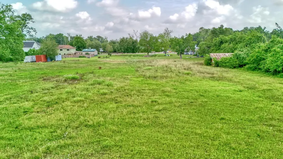 1821 S Victory Drive, Houston, TX 77088 - #2