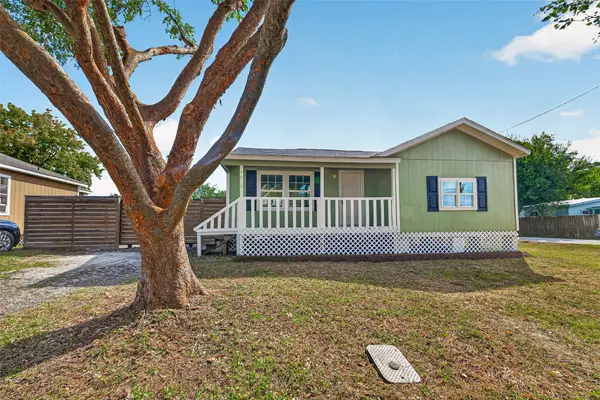 4619 18th Street, Bacliff, TX 77518