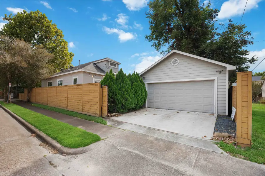 711 Walton Street, Houston, TX 77009 - #2