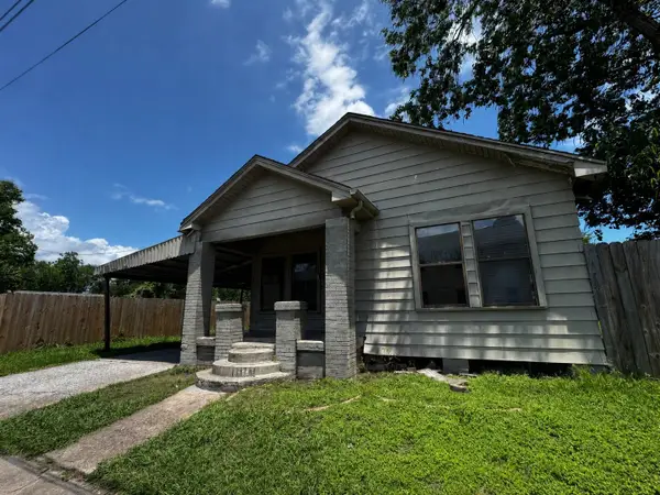 720 Yupon Street, Baytown, TX 77520