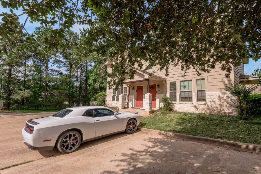 104/106 Yegua Circle, Huntsville, TX 77340 - #3