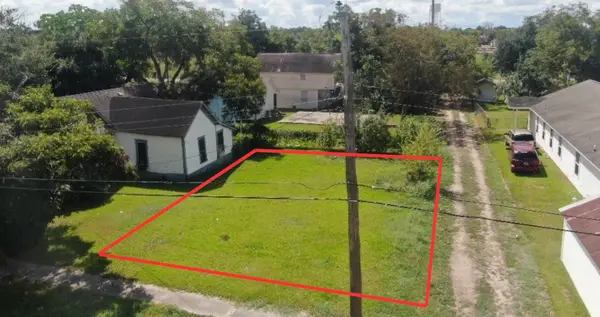 2110 Avenue D, Rosenberg, TX 77471