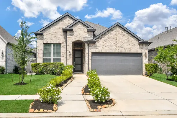 1219 Carswell Grove Drive, Missouri City, TX 77459