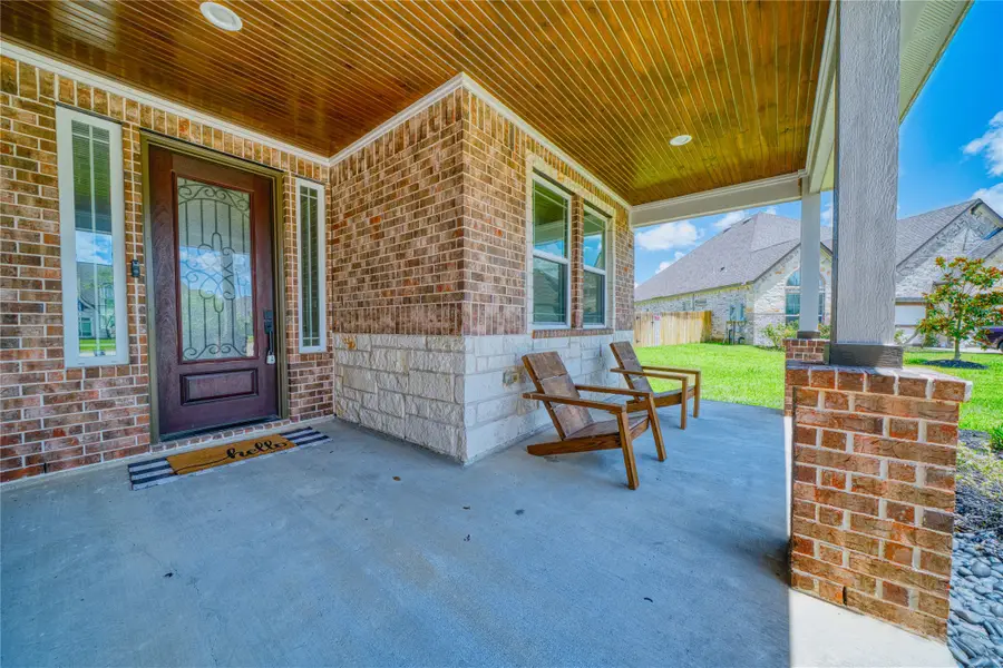 13510 Fallbrook Circle, Monterey Belvieu, TX 77535 - #2