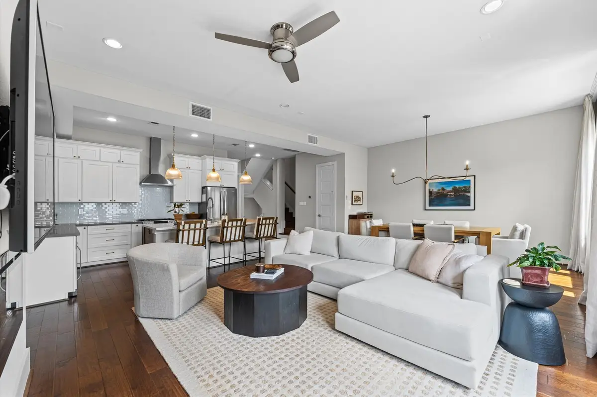 910 W 18th Street #B, Houston, TX 77008 - #1