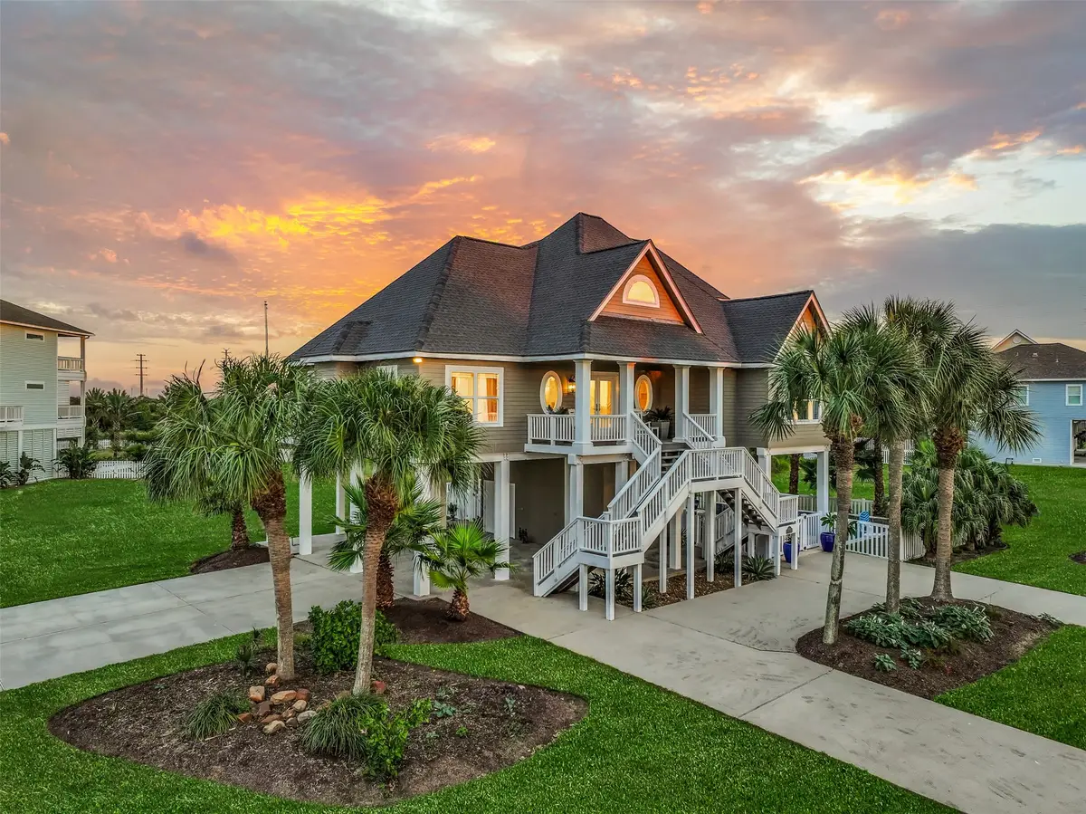 3635 Foremast Drive, Galveston, TX 77554 - #1