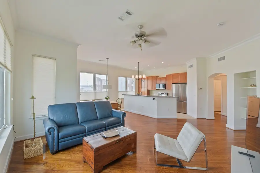 100 Willard Street #37, Houston, TX 77006 - #3