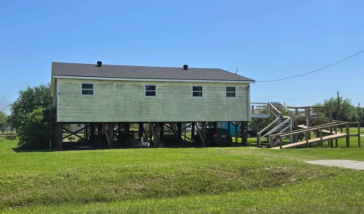 2208 Nelson Avenue, Port Bolivar, TX 77650 - Image #1