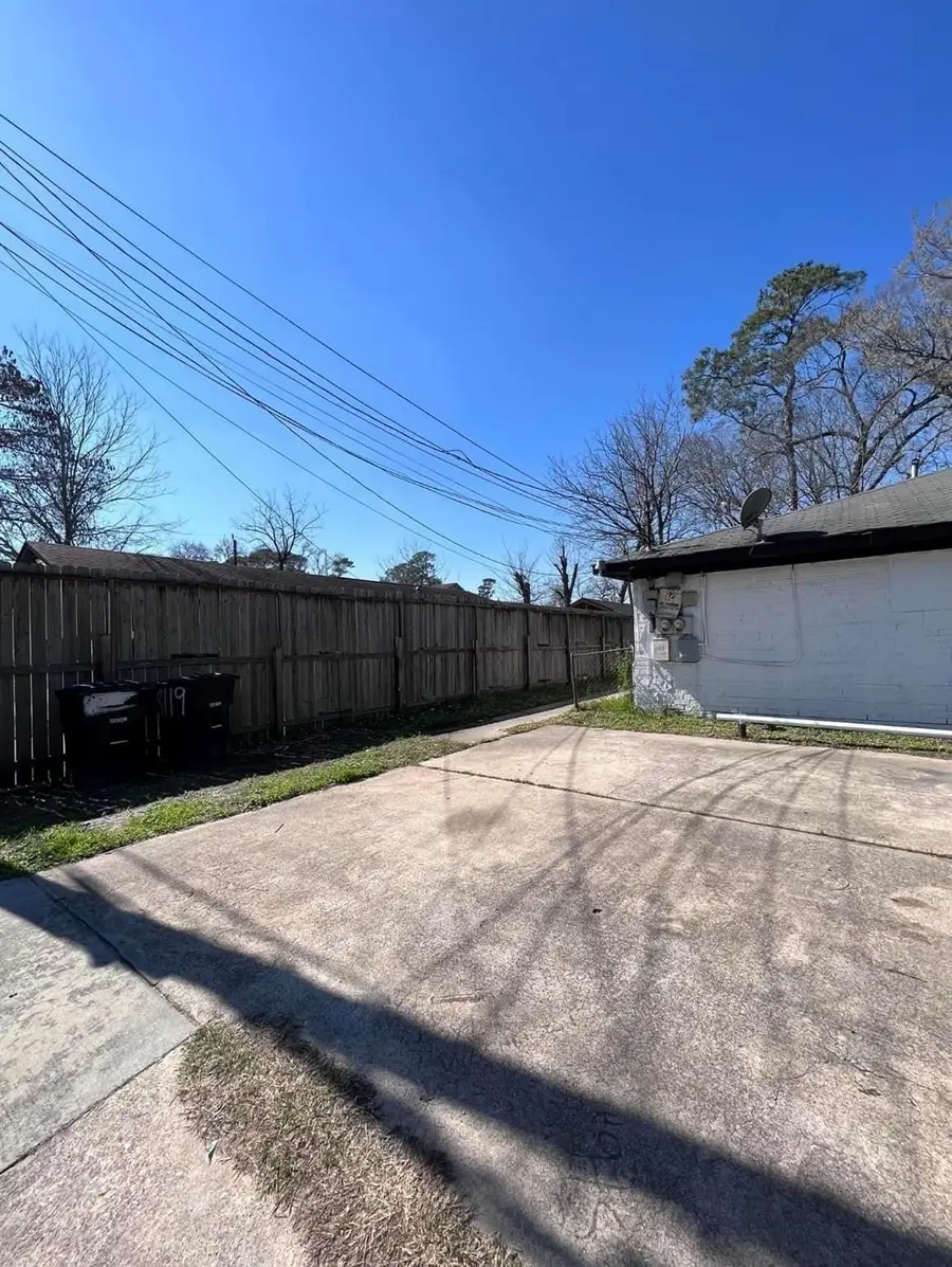8119 Bertwood Street, Houston, TX 77016 - Image #3