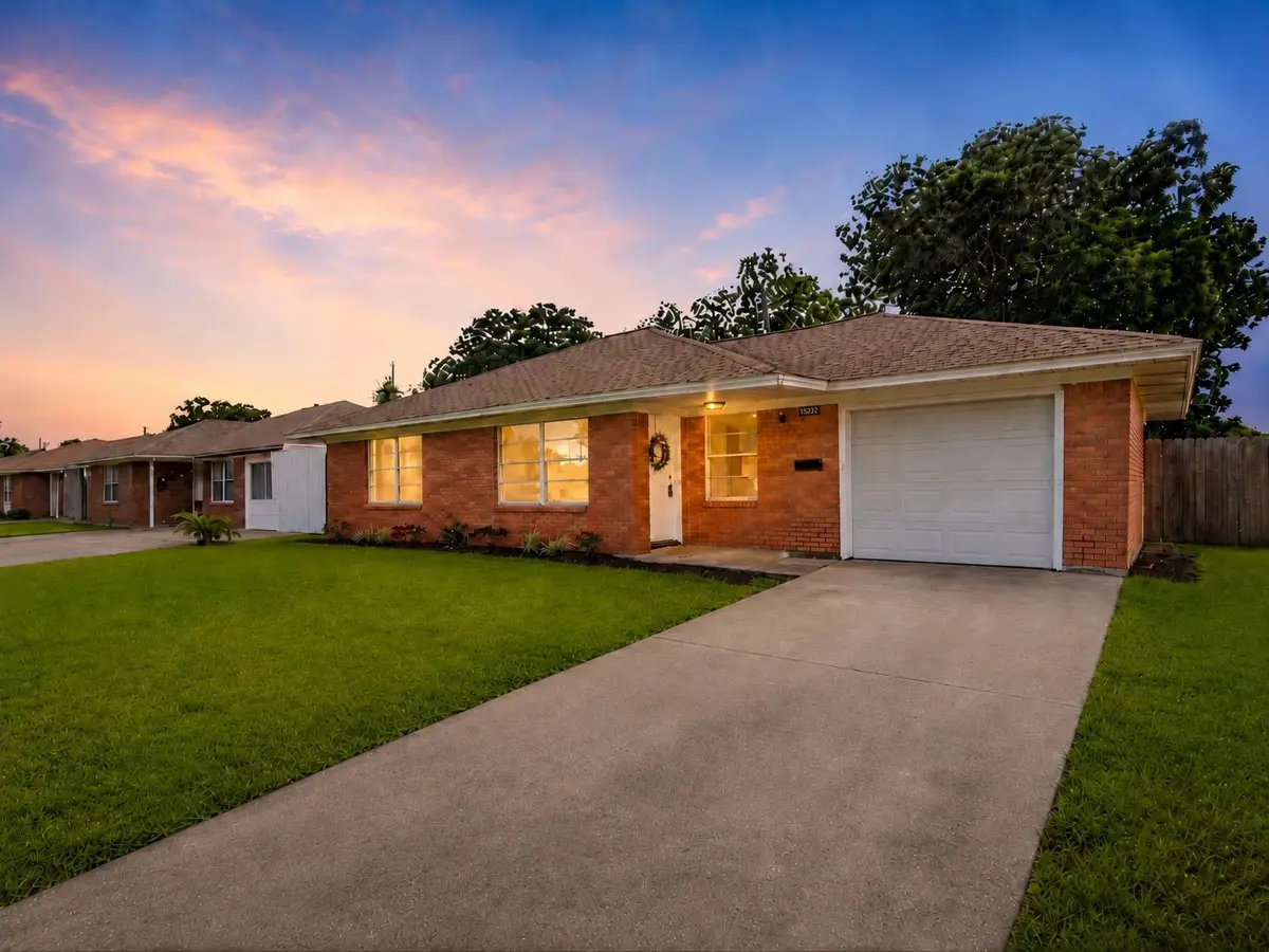 2102 Blueberry Lane, Pasadena, TX 77502 - #1