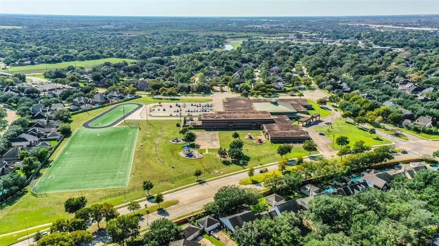 7110 Trailbrook Drive, Sugar Land, TX 77479 - #3