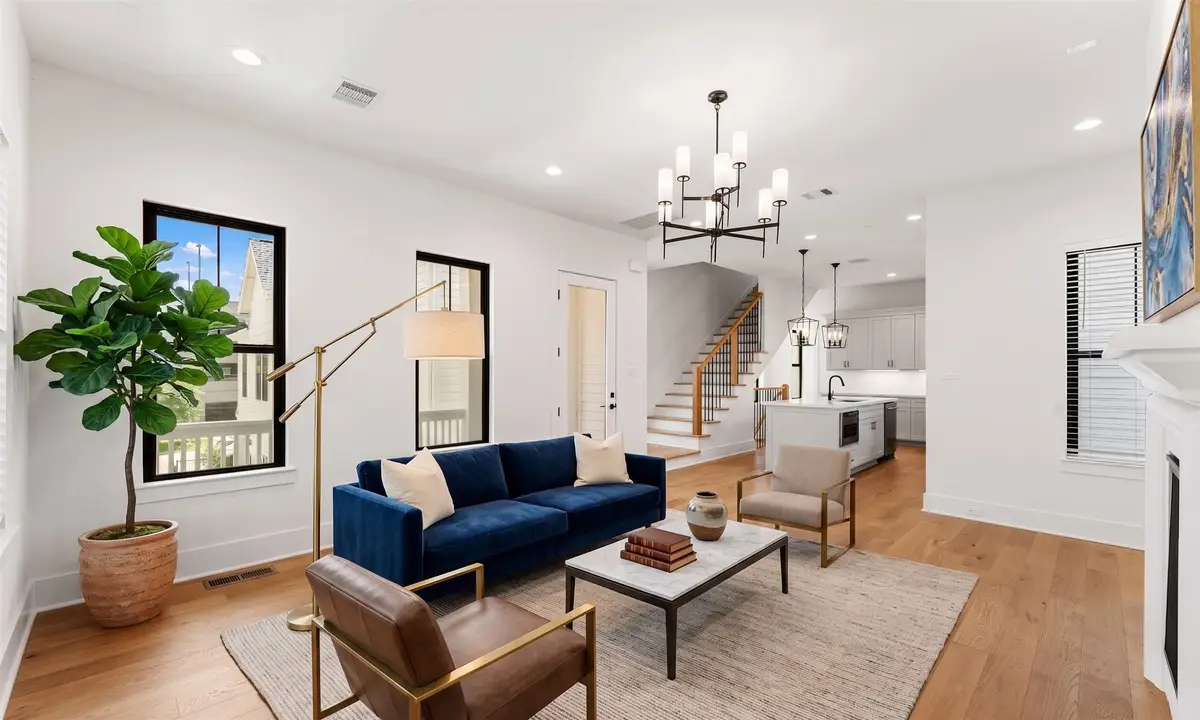517 E 4th Street, Houston, TX 77007 - #1