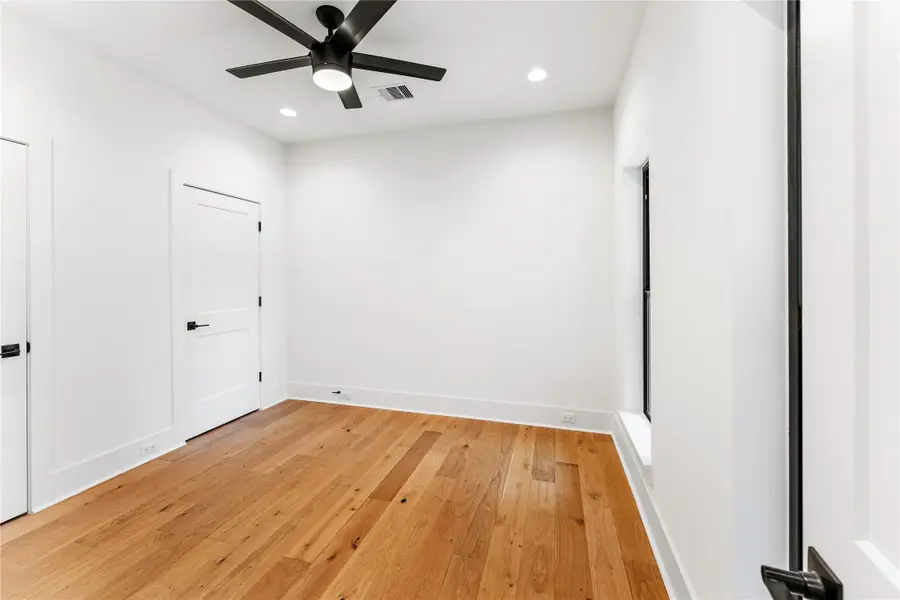 517 E 4th Street, Houston, TX 77007 - #3