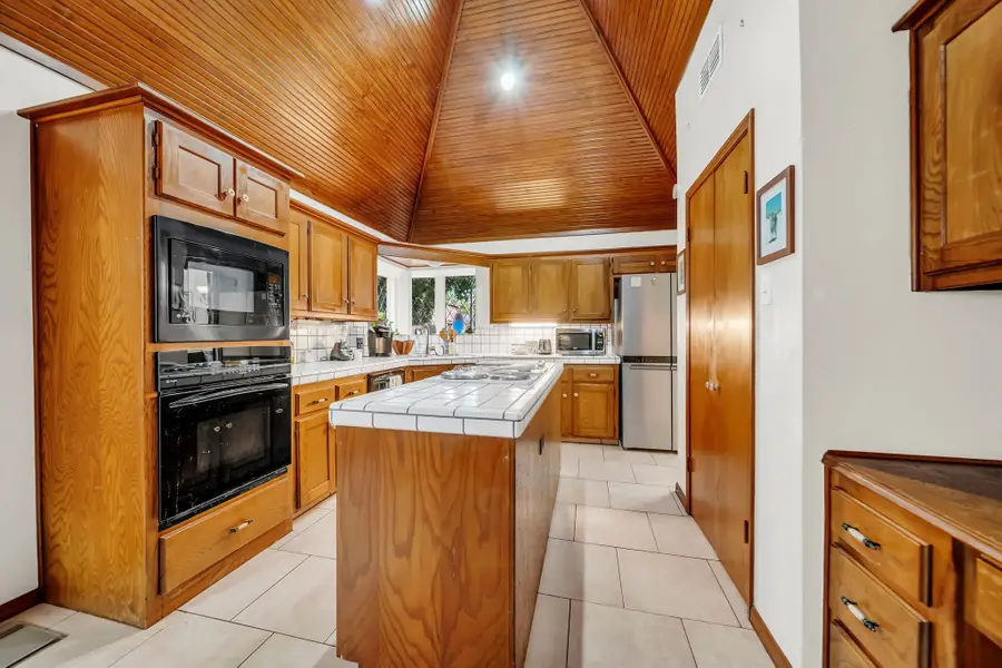 11423 Canyon Trail Drive, Houston, TX 77066 - Image #3