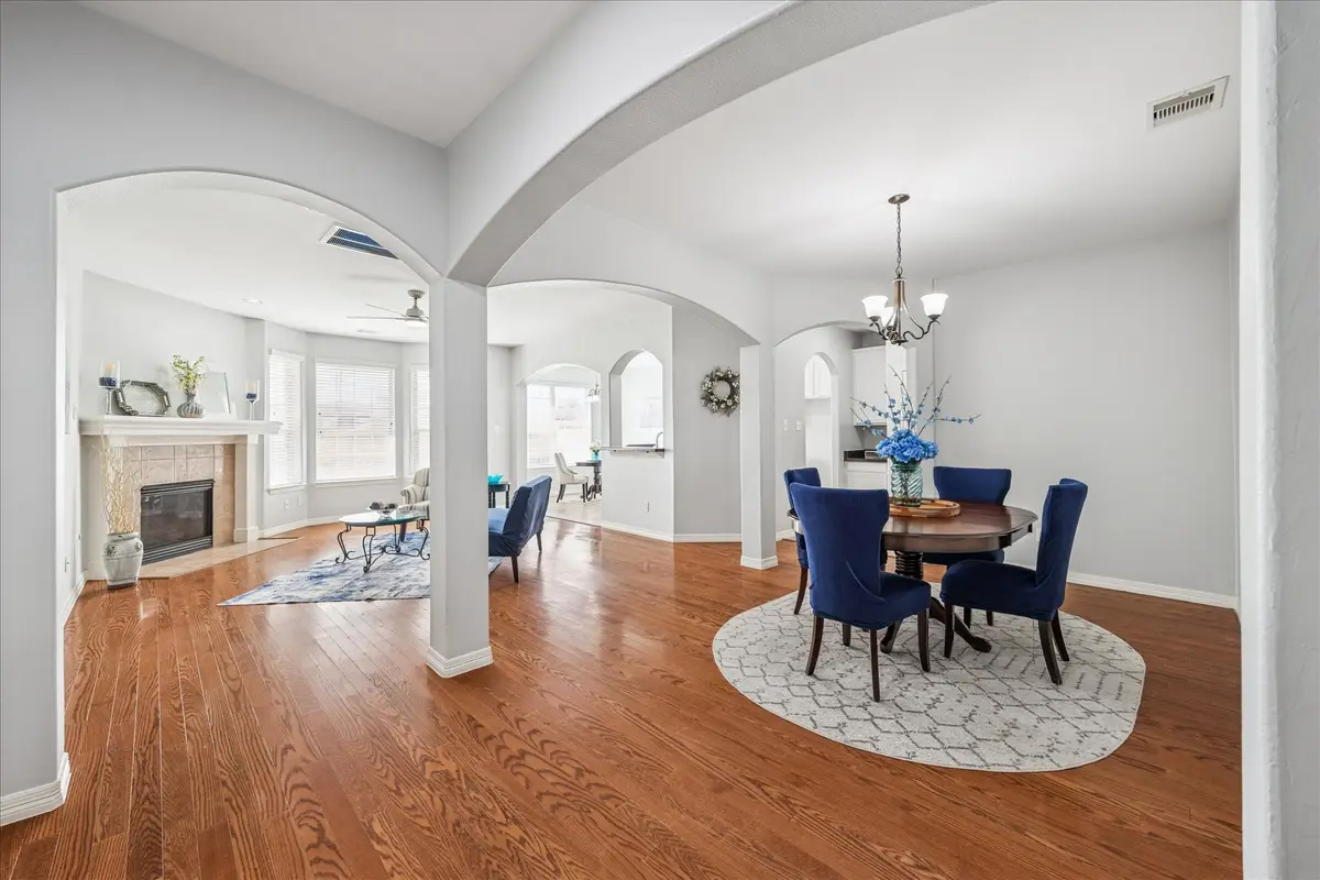 7531 S Linpar Court, Houston, TX 77040 - #1