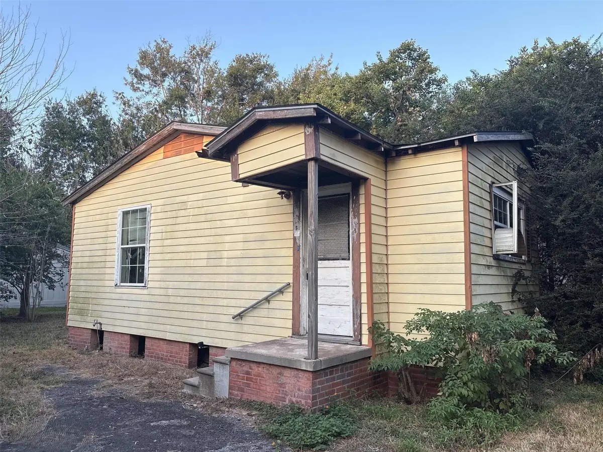 603 Pearl Street, Baytown, TX 77520 - Image #1